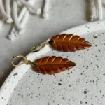 Kolczyki liście na zamkniętym biglu - obrazek 4