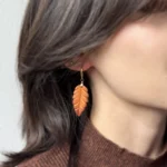 Kolczyki liście na zamkniętym biglu - obrazek 2