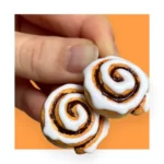 Kolczyki puchate cynamonki