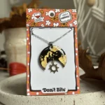 Naszyjnik wampir chodzący za dnia - obrazek 3